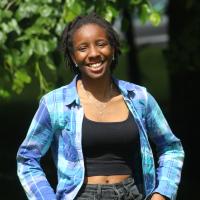 Profile picture of author amandaamaeshi