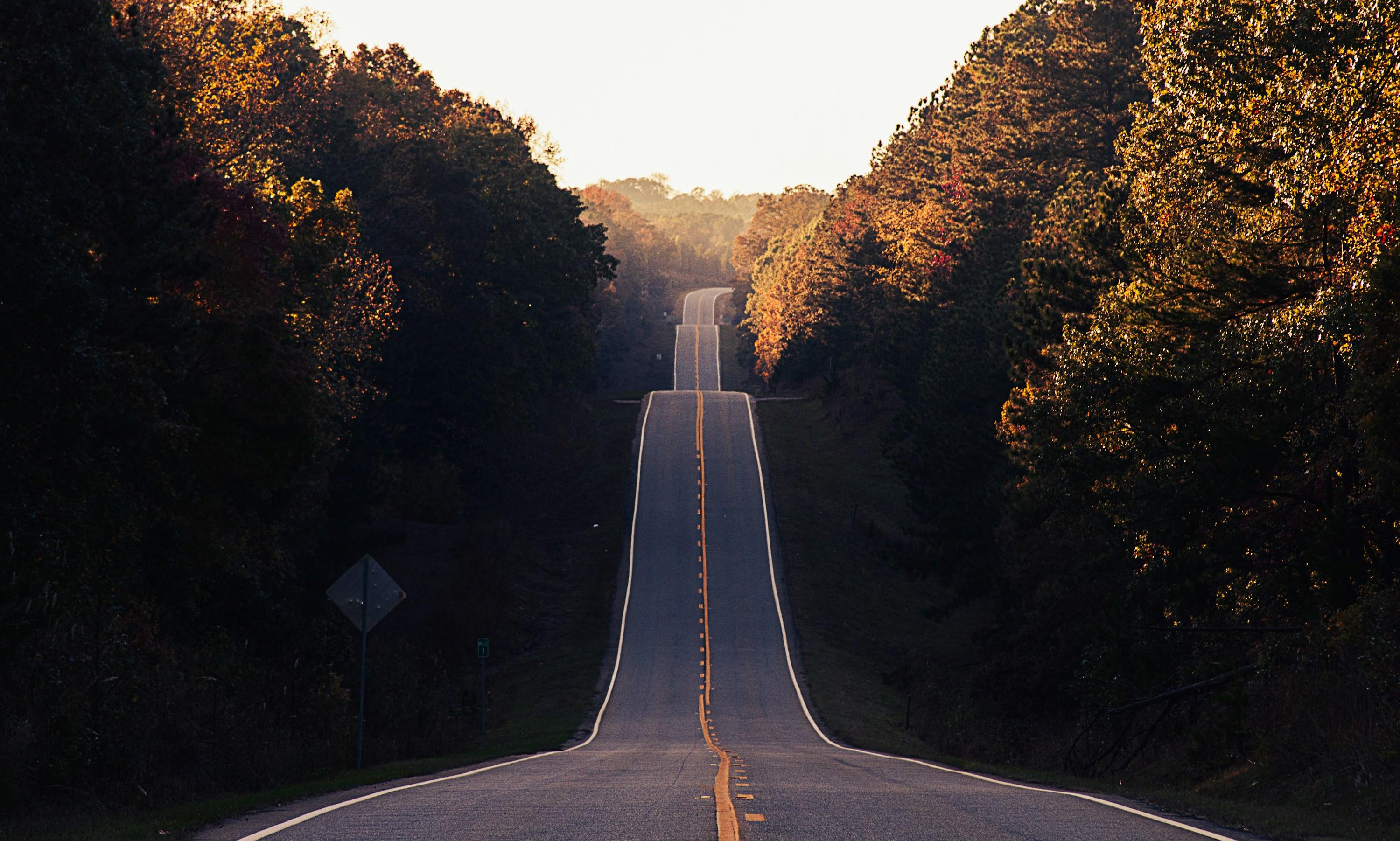 road into the mountains
