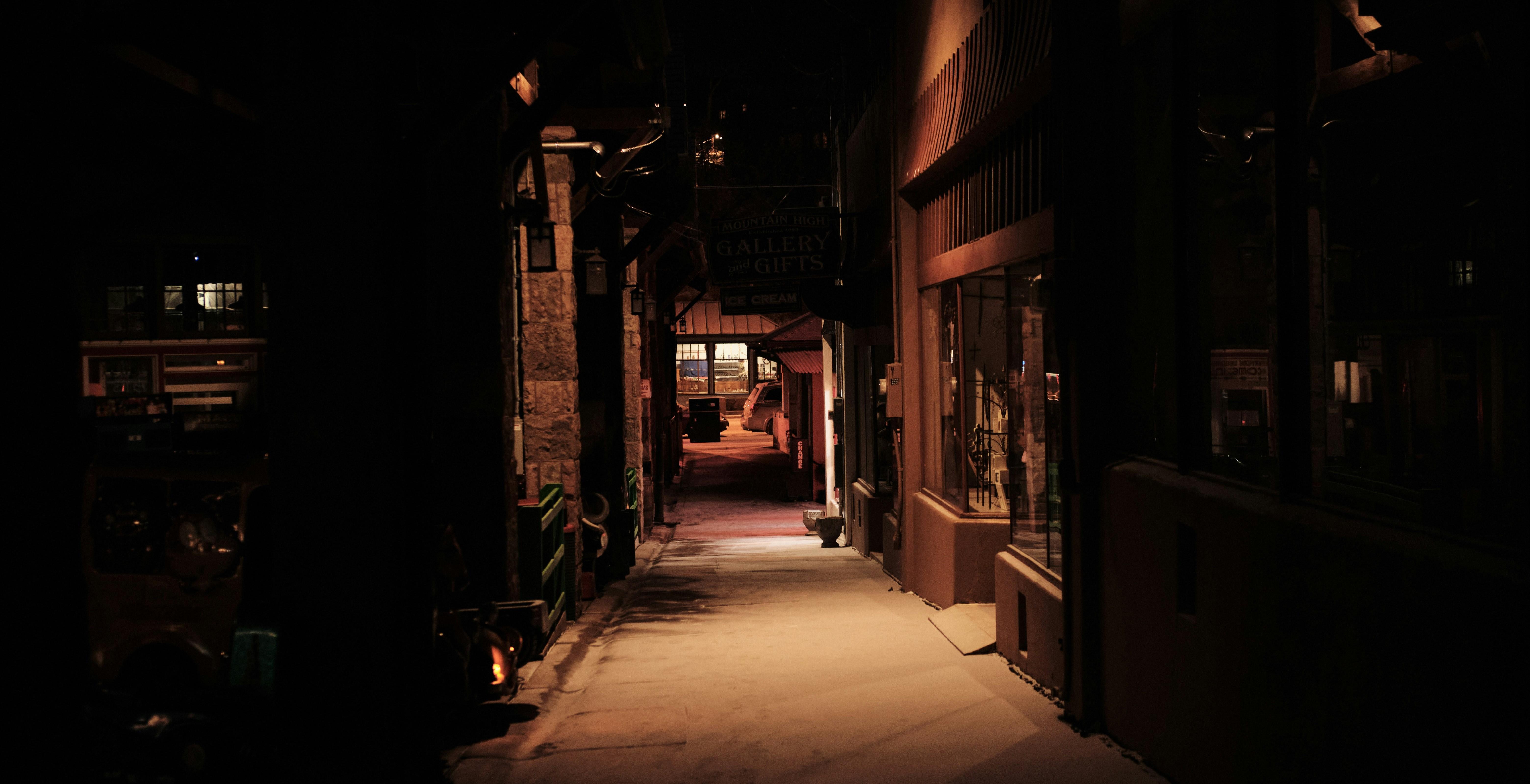 a dark alleyway